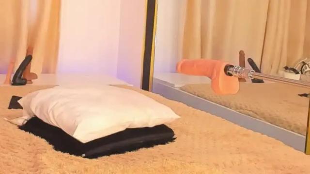 Image 6 of freaky_delicious Stream on Chaturbate on 15 months ago