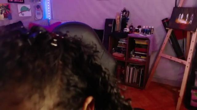 Image 4 of freaky_lia Stream on Chaturbate on 13 months ago