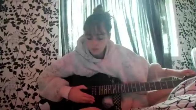 Image 6 of freakynaomi Stream on Chaturbate on 18 months ago
