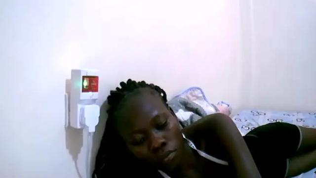 Image 11 of freakypussie Stream on Chaturbate on 21 months ago