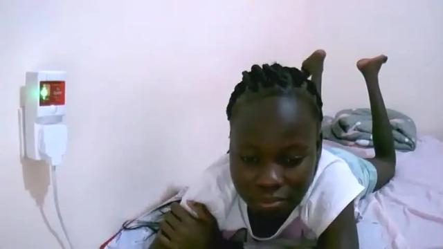 Image 2 of freakypussie Stream on Chaturbate on 20 months ago