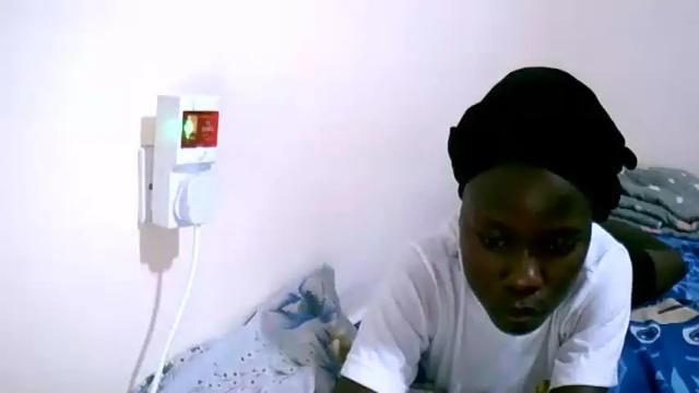 Image 4 of freakypussie Stream on Chaturbate on 20 months ago