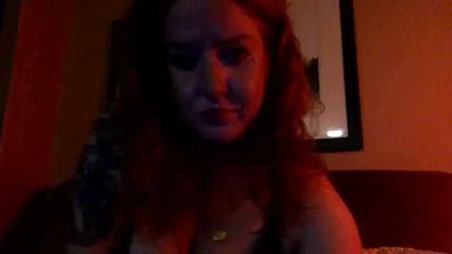 Image 2 of freckledfreaks Stream on Chaturbate on 1 month ago