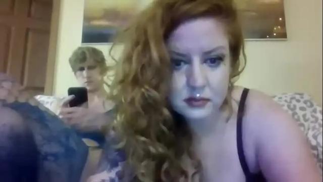 Image 2 of freckledfreaks Stream on Chaturbate on 2 months ago