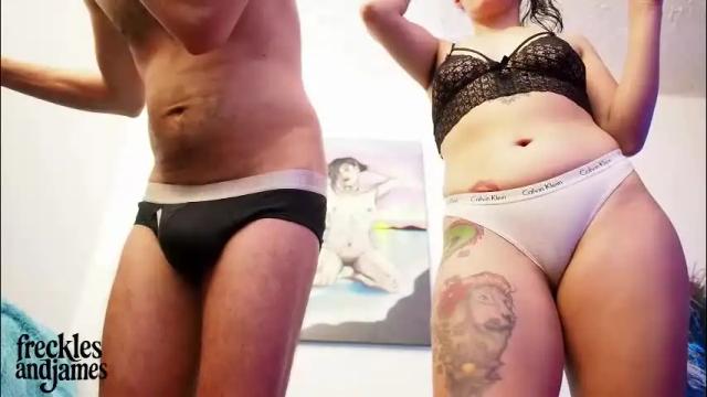 Image 12 of frecklesandjames Stream on Chaturbate on 3 days ago