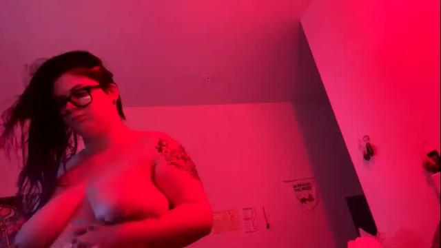 Image 3 of freddyfairyz Stream on Chaturbate on 9 months ago