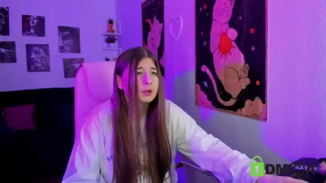 Image 6 of free_apple Stream on Chaturbate on 18 months ago