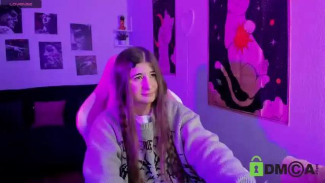 Image 10 of free_apple Stream on Chaturbate on 18 months ago