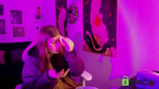 Thumbnail 1, free_apple's Stream at Chaturbate, 18 months ago
