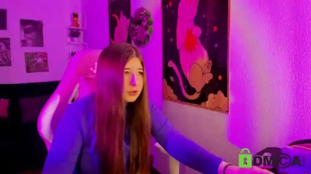 Image 12 of free_apple Stream on Chaturbate on 18 months ago