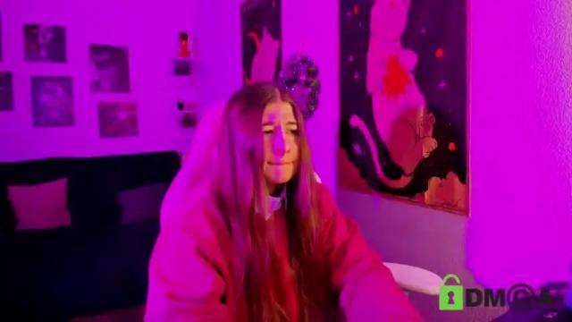 Image 8 of free_apple Stream on Chaturbate on 18 months ago