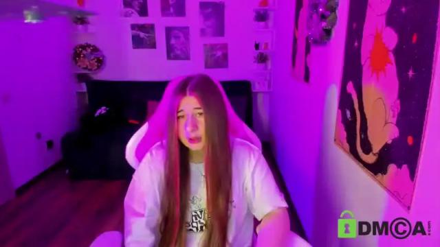 Image 8 of free_apple Stream on Chaturbate on 17 months ago