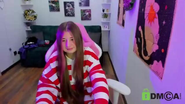 Image 7 of free_apple Stream on Chaturbate on 17 months ago