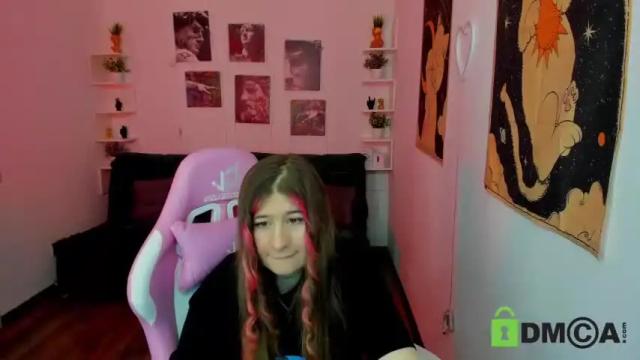 Image 6 of free_apple Stream on Chaturbate on 15 months ago