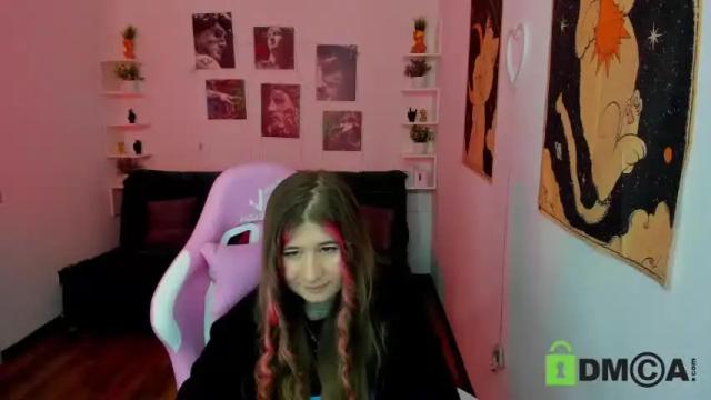 Image 7 of free_apple Stream on Chaturbate on 15 months ago