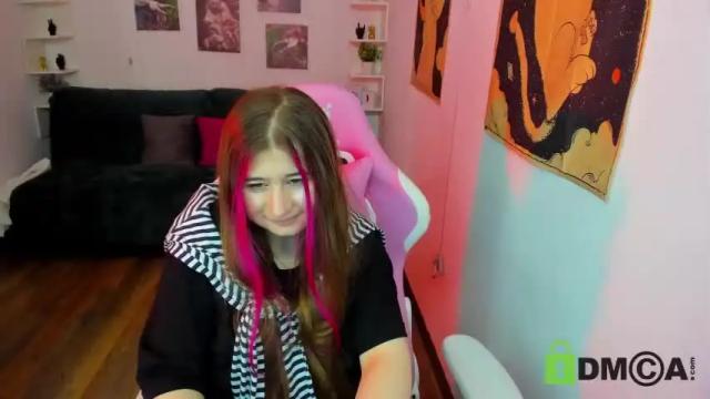 Image 4 of free_apple Stream on Chaturbate on 15 months ago