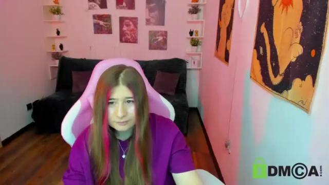 Image 10 of free_apple Stream on Chaturbate on 15 months ago