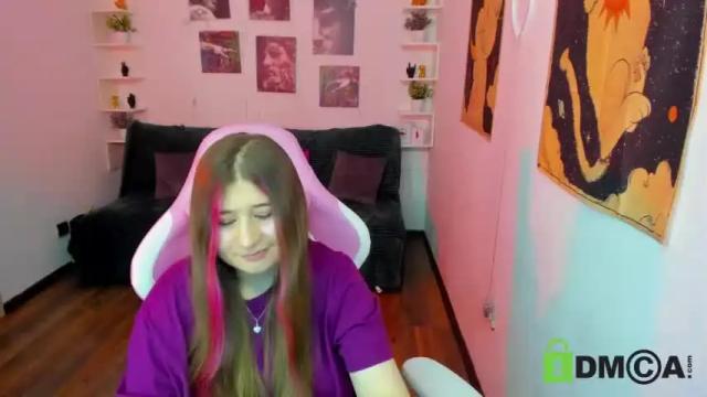 Image 11 of free_apple Stream on Chaturbate on 15 months ago