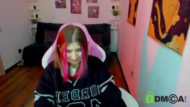 Image 8 of free_apple Stream on Chaturbate on 15 months ago
