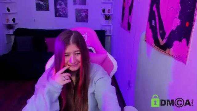 Image 6 of free_apple Stream on Chaturbate on 14 months ago