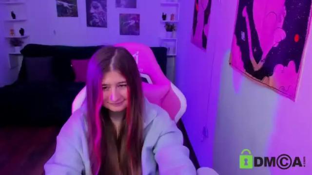 Image 7 of free_apple Stream on Chaturbate on 14 months ago