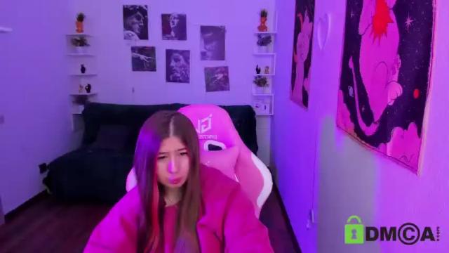 Image 3 of free_apple Stream on Chaturbate on 14 months ago