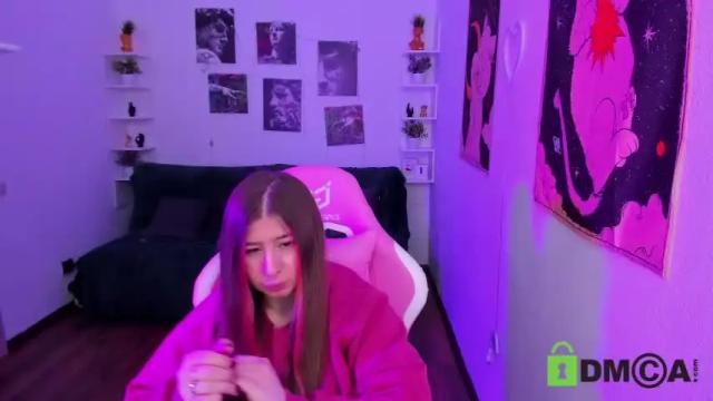 Image 4 of free_apple Stream on Chaturbate on 14 months ago