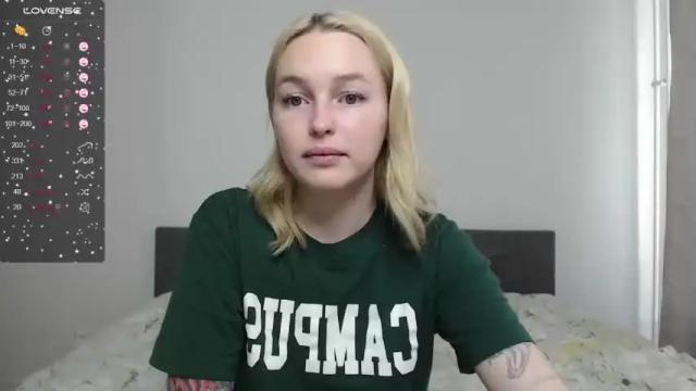 Image 3 of fremine_ Stream on Chaturbate on 20 months ago