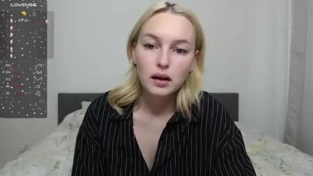 Image 10 of fremine_ Stream on Chaturbate on 20 months ago