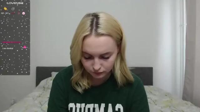Image 3 of fremine_ Stream on Chaturbate on 20 months ago