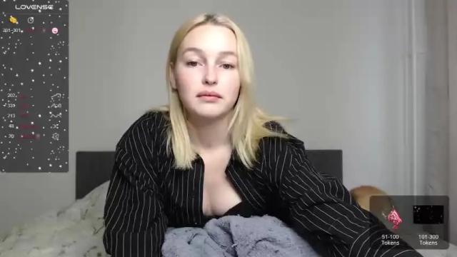 Image 3 of fremine_ Stream on Chaturbate on 20 months ago