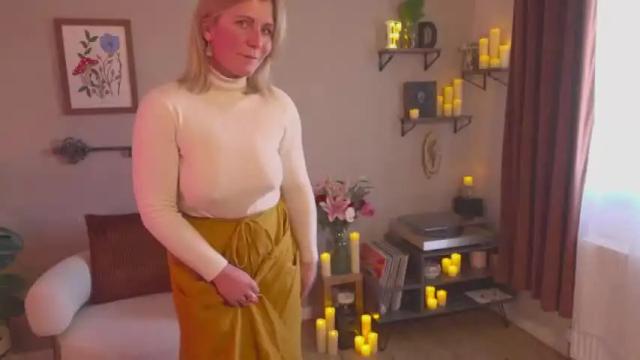 Image 2 of french_devotion Stream on Chaturbate on 14 months ago