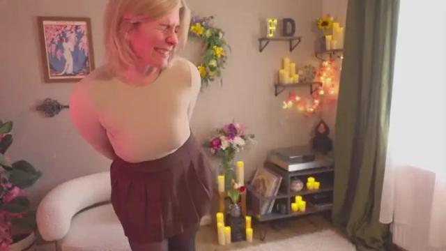 Image 3 of french_devotion Stream on Chaturbate on 12 months ago