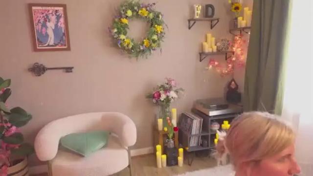 Image 10 of french_devotion Stream on Chaturbate on 12 months ago