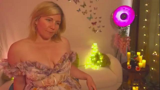 Image 8 of french_devotion Stream on Chaturbate on 17 days ago