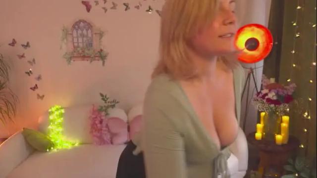 Image 11 of french_devotion Stream on Chaturbate on 6 days ago