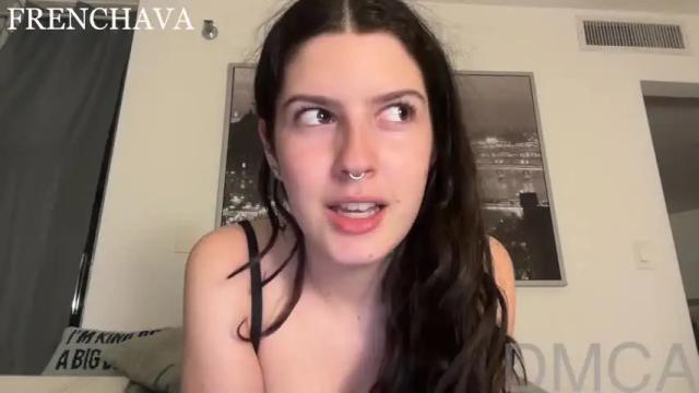 Image 8 of frenchava Stream on Chaturbate on 4 months ago