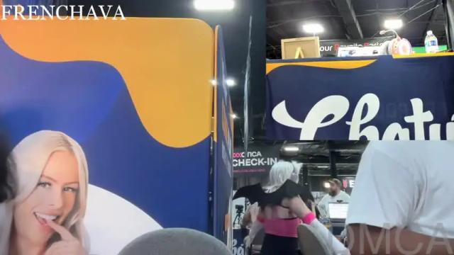 Image 12 of frenchava Stream on Chaturbate on 2 days ago