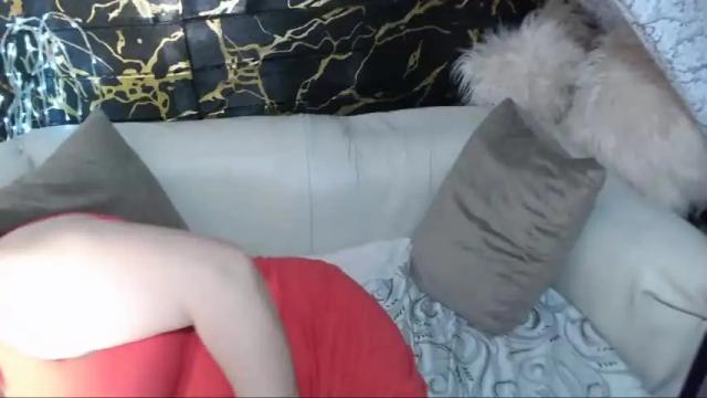 Image 6 of frenchdoll Stream on Chaturbate on 19 months ago