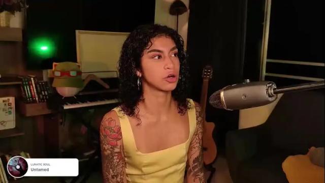 Image 7 of fresatanica Stream on Chaturbate on 1 month ago