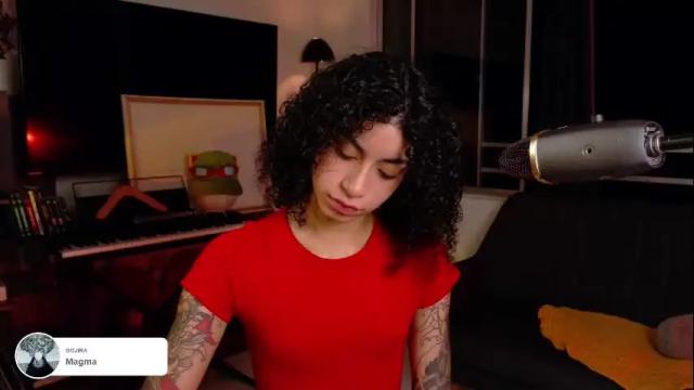 Image 4 of fresatanica Stream on Chaturbate on 16 days ago