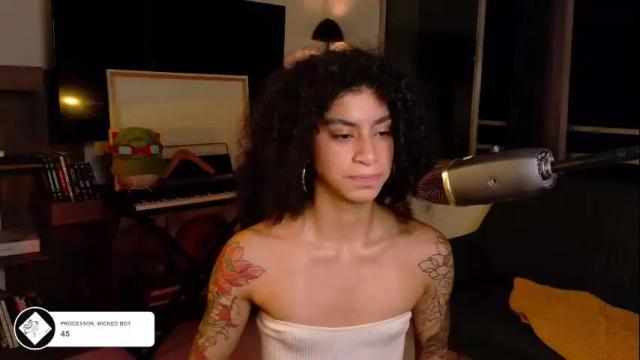 Image 11 of fresatanica Stream on Chaturbate on 11 days ago