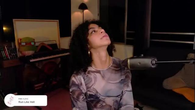 Image 4 of fresatanica Stream on Chaturbate on 9 days ago