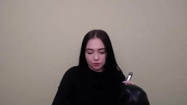 Image 10 of fresh_girl2 Stream on Chaturbate on 16 months ago