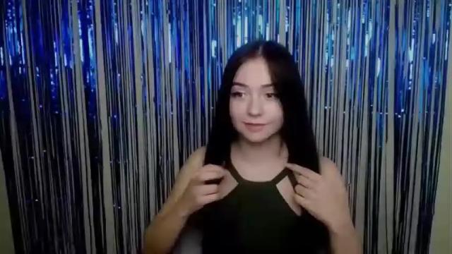 Image 3 of fresh_girl2 Stream on Chaturbate on 14 months ago