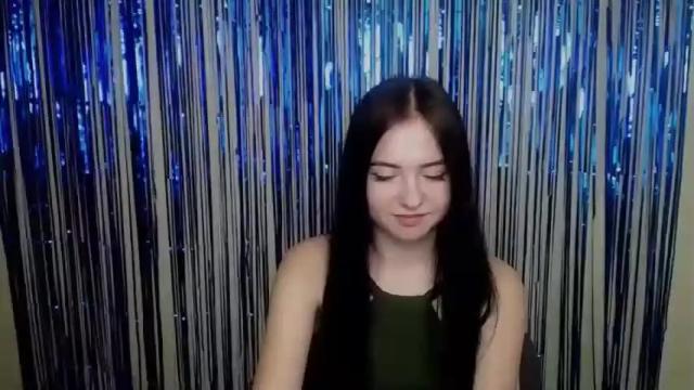 Image 4 of fresh_girl2 Stream on Chaturbate on 14 months ago