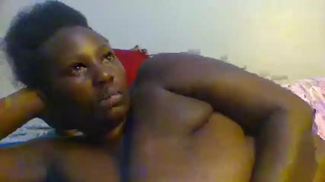 Image 2 of fresh_pussi Stream on Chaturbate on 19 months ago