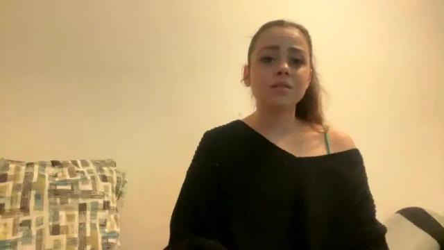 Image 10 of freshfaceddbrat Stream on Chaturbate on 14 months ago