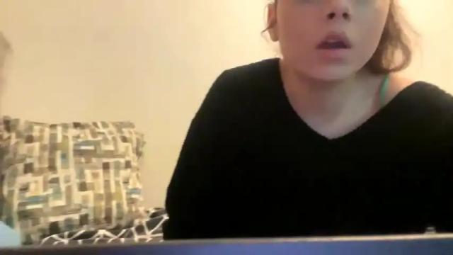 Image 11 of freshfaceddbrat Stream on Chaturbate on 14 months ago