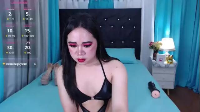 Image 11 of freshtsbigcum Stream on Chaturbate on 1 month ago
